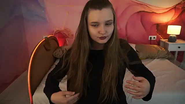 Snapshot of MagicPeachh_ chatting on September 2025 05:57:02 PM MagicPeachh online show from September 2025 05:57:02 PM