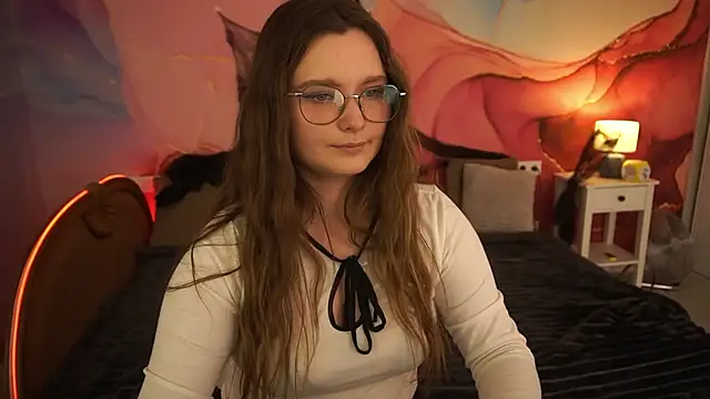 Snapshot of MagicPeachh_ chatting on October 2025 07:12:01 AM MagicPeachh online show from October 2025 07:12:01 AM