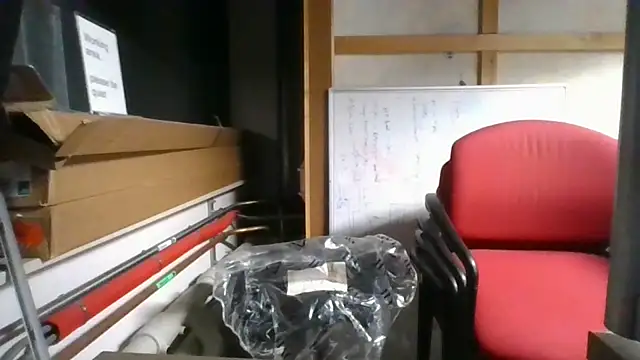 andrejoyfull64 online show from January 2025 12:39:01 PM