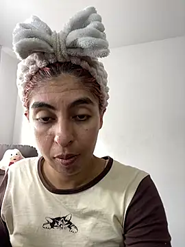 im anna  online show from January 2025 04:55:02 PM