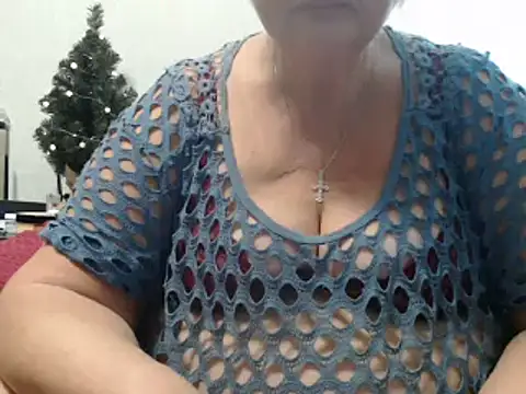 DeniseeRose online show from December 2024 06:28:02 PM