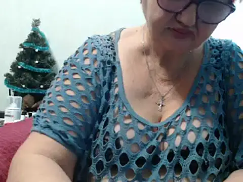 DeniseeRose online show from December 2024 02:01:02 AM