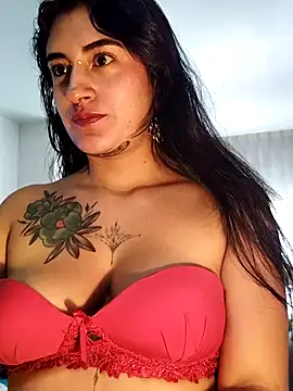 Snapshot of Lilith_Pink chatting on February 2025 04:34:02 PM Lilith Pink online show from February 2025 04:34:02 PM