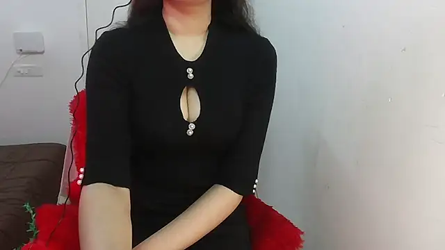 Xingfei online show from November 2025 07:04:01 PM