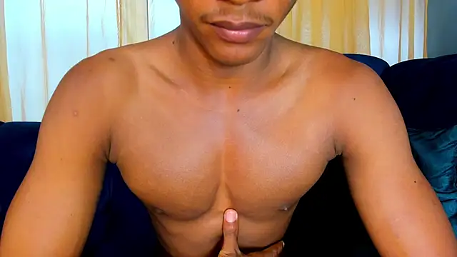 Snapshot of Ethan_Fox11 chatting on March 2025 05:35:02 PM Ethan Fox11 online show from March 2025 05:35:02 PM