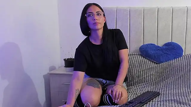 Snapshot of anny_roberts chatting on February 2026 11:08:01 PM anny roberts online show from February 2026 11:08:01 PM