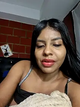 michelleoliver online show from December 2024 08:20:01 AM