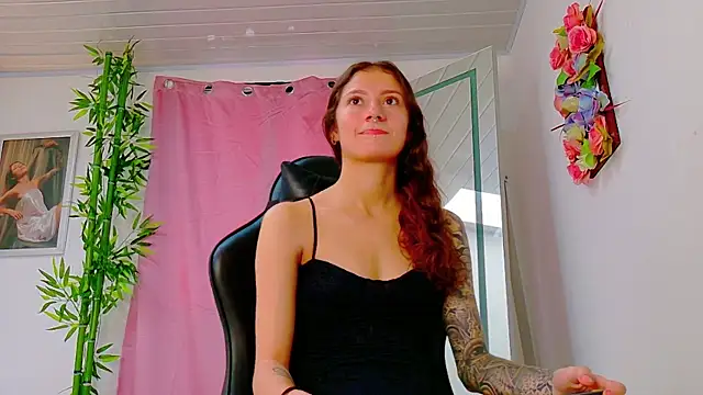 scarlet-jonesx online show from March 2026 08:39:01 PM