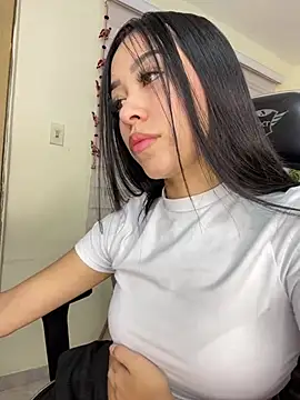 Starliee   online show from February 2025 11:41:02 PM