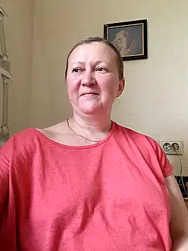 Snapshot of blondyaguar chatting on June 2026 09:57:02 AM blondyaguar online show from June 2026 09:57:02 AM