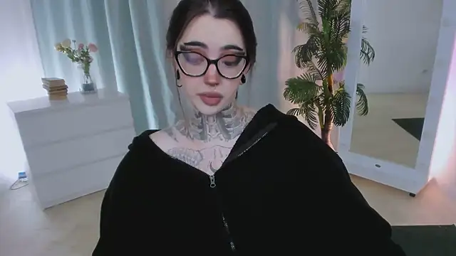 Dixi Pixi  online show from June 2026 05:41:01 AM