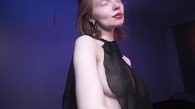 ginger hugs online show from November 2025 10:07:02 PM