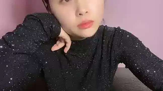 Yenzhing online show from December 2024 04:51:02 PM