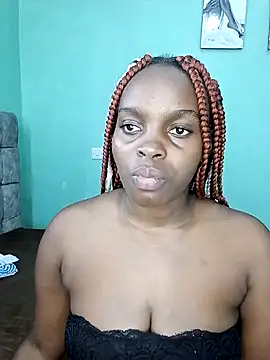 Snapshot of freaky_j_ chatting on January 2025 08:22:02 PM freaky j online show from January 2025 08:22:02 PM