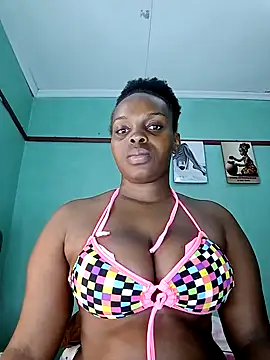 Snapshot of freaky_j_ chatting on January 2025 04:37:02 AM freaky j online show from January 2025 04:37:02 AM