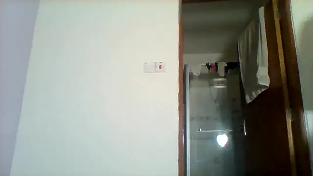 curvy natallie online show from May 2026 11:01:02 PM