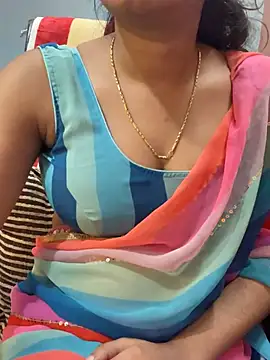 Snapshot of Spicy_sari_girl chatting on January 2025 09:00:01 AM Spicy sari girl online show from January 2025 09:00:01 AM