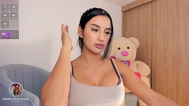 Snapshot of Kimm_khalifa chatting on November 2025 02:11:02 AM Kimm khalifa online show from November 2025 02:11:02 AM