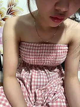 Snapshot of Baby-sexytit99 chatting on June 2026 07:00:01 AM Baby-sexytit99 online show from June 2026 07:00:01 AM