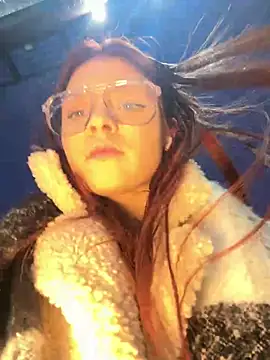 Snapshot of Times__Square chatting on February 2025 04:07:02 AM Times Square online show from February 2025 04:07:02 AM