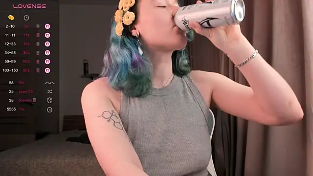 Snapshot of alisahug chatting on December 2025 10:09:01 AM alisahug online show from December 2025 10:09:01 AM