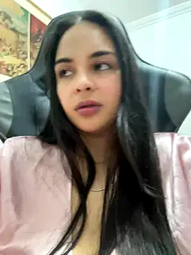 Snapshot of gabyaridi chatting on December 2025 11:13:02 PM gabyaridi online show from December 2025 11:13:02 PM