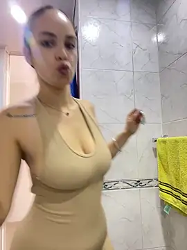 Snapshot of gabyaridi chatting on February 2026 03:24:01 PM gabyaridi online show from February 2026 03:24:01 PM