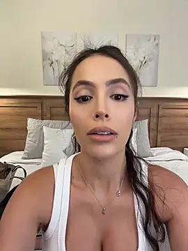 Amber Rush  online show from May 2026 10:49:02 PM