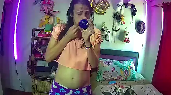 Snapshot of alexxa_dirty chatting on January 2025 03:46:01 PM alexxa dirty online show from January 2025 03:46:01 PM