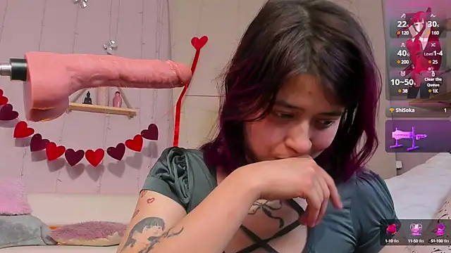 Snapshot of Frie_Moor chatting on March 2025 05:10:02 PM Frie Moor online show from March 2025 05:10:02 PM