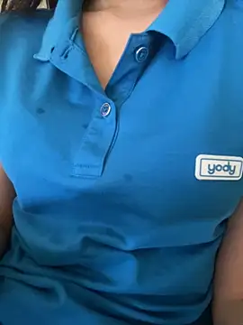 Tuongvy05 online show from November 2025 08:33:02 AM