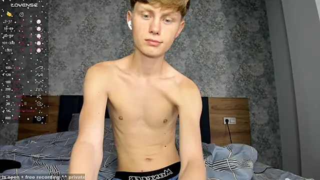 christian di0r online show from March 2025 09:12:01 AM