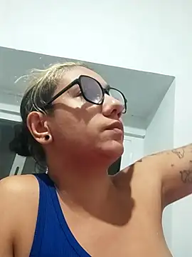 blvckbabyweed07 online show from April 2026 01:05:02 AM