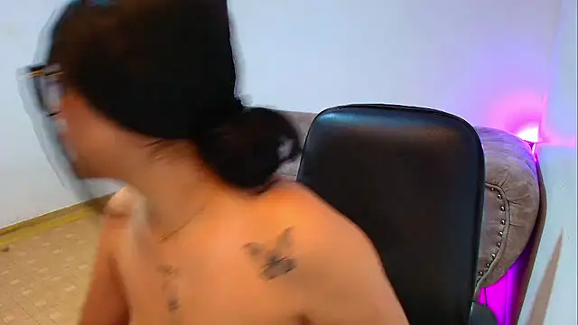 Snapshot of Susana_hank2 chatting on January 2026 12:41:01 PM Susana hank2 online show from January 2026 12:41:01 PM