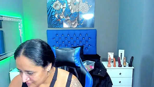 Snapshot of NikolPervertUnlimit chatting on November 2025 02:14:02 AM NikolPervertUnlimit online show from November 2025 02:14:02 AM