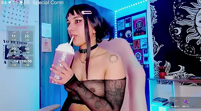 melissahowl online show from January 2025 10:15:02 PM