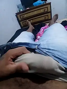 Snapshot of morenogts69 chatting on January 2025 11:37:02 AM morenogts69 online show from January 2025 11:37:02 AM