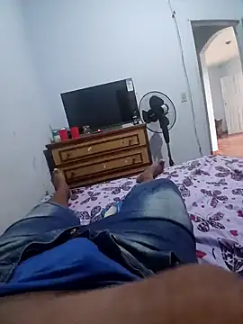 Snapshot of morenogts69 chatting on February 2025 05:40:02 PM morenogts69 online show from February 2025 05:40:02 PM