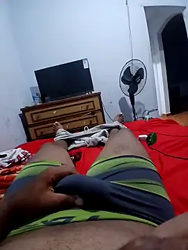 Snapshot of morenogts69 chatting on March 2025 01:43:02 AM morenogts69 online show from March 2025 01:43:02 AM