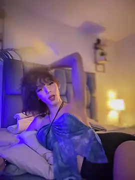 Snapshot of Carlita_cute chatting on January 2025 02:35:02 AM Carlita cute online show from January 2025 02:35:02 AM