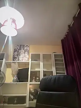 Snapshot of Carlita_cute chatting on September 2025 04:17:01 PM Carlita cute online show from September 2025 04:17:01 PM