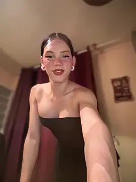 Snapshot of Carlita_cute chatting on September 2025 09:28:02 PM Carlita cute online show from September 2025 09:28:02 PM