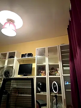 Snapshot of Carlita_cute chatting on October 2025 08:42:02 PM Carlita cute online show from October 2025 08:42:02 PM