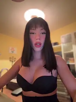 Snapshot of Carlita_cute chatting on November 2025 08:53:02 PM Carlita cute online show from November 2025 08:53:02 PM