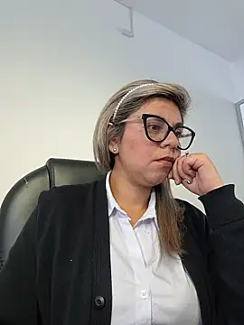 Cata Office-12 online show from November 2025 08:20:01 PM