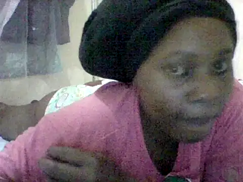 EBONYVANILLA02 online show from December 2024 03:06:01 PM