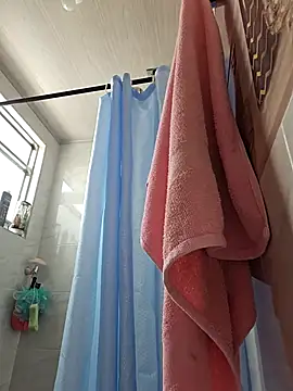 valery mora online show from September 2025 03:04:01 PM