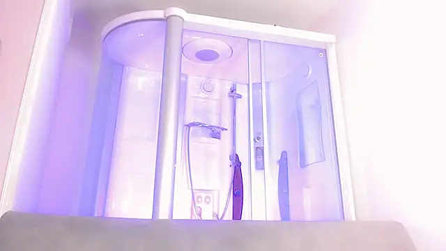 sexy-luna-star-ts online show from October 2025 04:44:02 AM