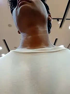  Ottis  online show from January 2025 05:05:02 PM