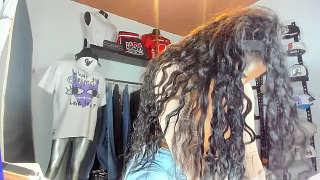 MAREIA 25 online show from March 2026 04:10:02 PM